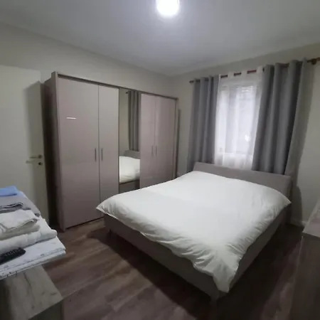Sokoli, Lovely Modern Τίρανα